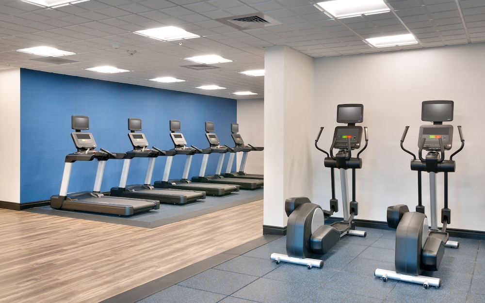 holiday inn express and suites gainesville i 75 an ihg hotel