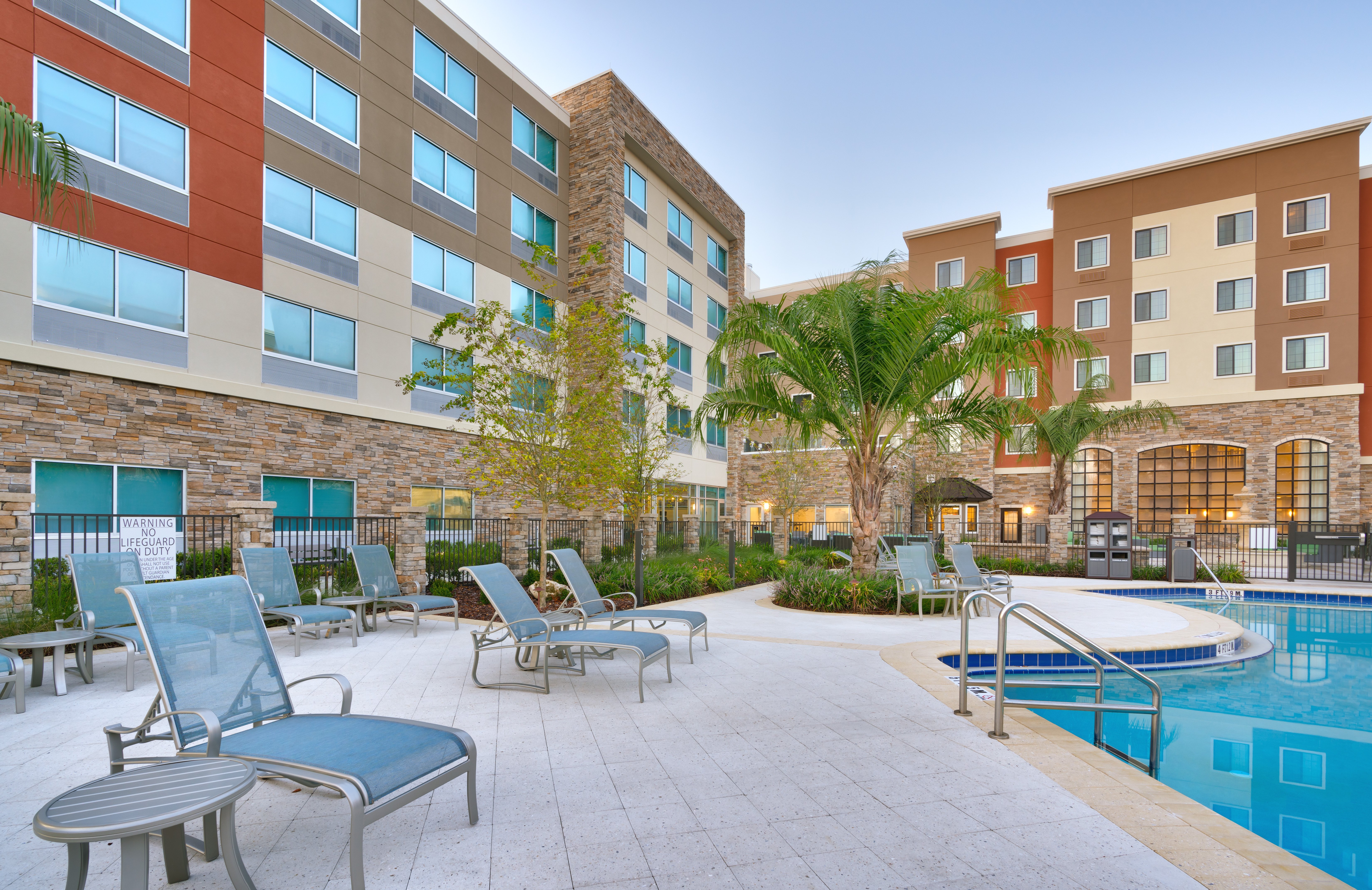 holiday inn express and suites gainesville i 75 an ihg hotel