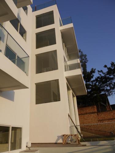 the seventeen apartment hotel