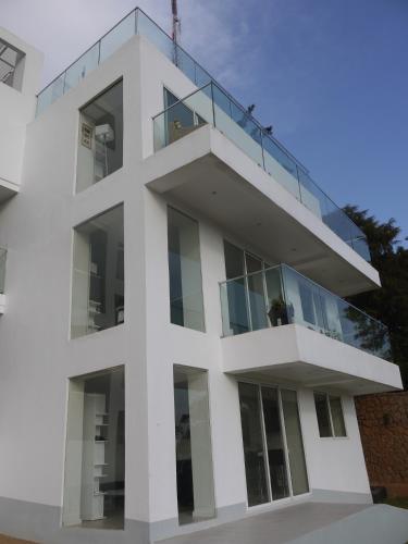 the seventeen apartment hotel