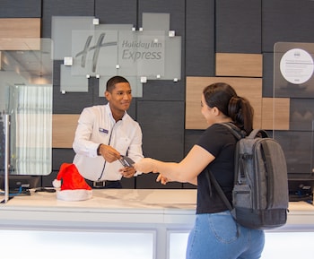 Holiday Inn Express Cartagena Manga, An Ihg Hotel,Getsemani>>Cartagena,3.5 star
