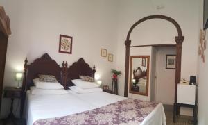 los canaritos guest house