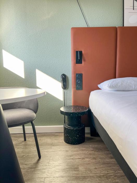 ibis nimes ouest