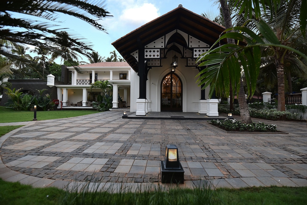 Andores Resort And Spa,Calangute,4 star
