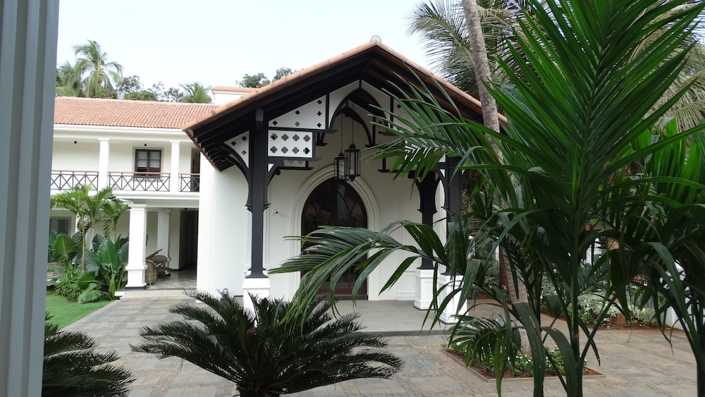 Andores Resort And Spa,Calangute,4 star
