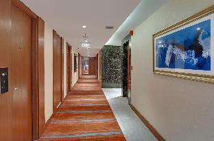 beacon hotel nirman vihar