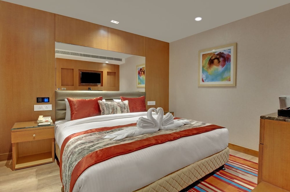 beacon hotel nirman vihar