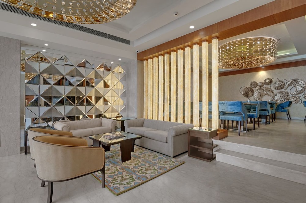 beacon hotel nirman vihar