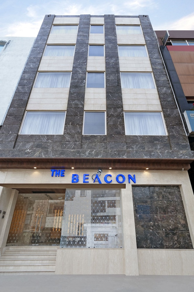 beacon hotel nirman vihar