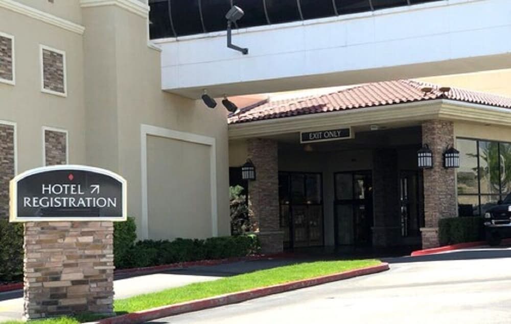 wendover nugget hotel and casino by red lion hotels