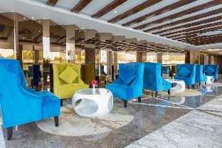 hotel saffron crest