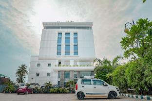 hotel saffron crest