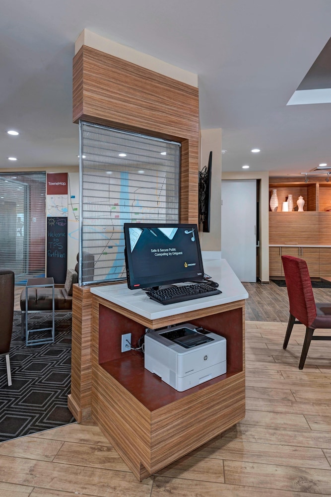towneplace suites baton rouge port allen