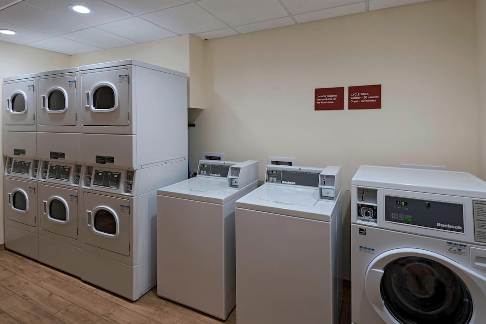 towneplace suites baton rouge port allen
