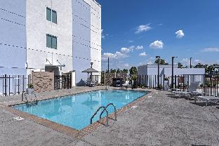 towneplace suites baton rouge port allen