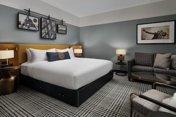 the union club hotel at purdue university autograph collection