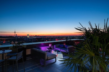 andaz munich schwabinger tor a concept by hyatt