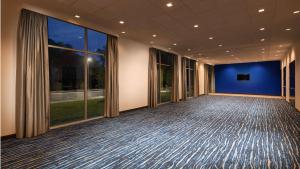 glo best western nashville
