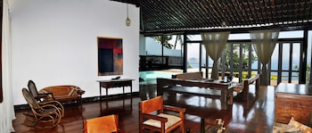 cliffside boutique hotel and spa