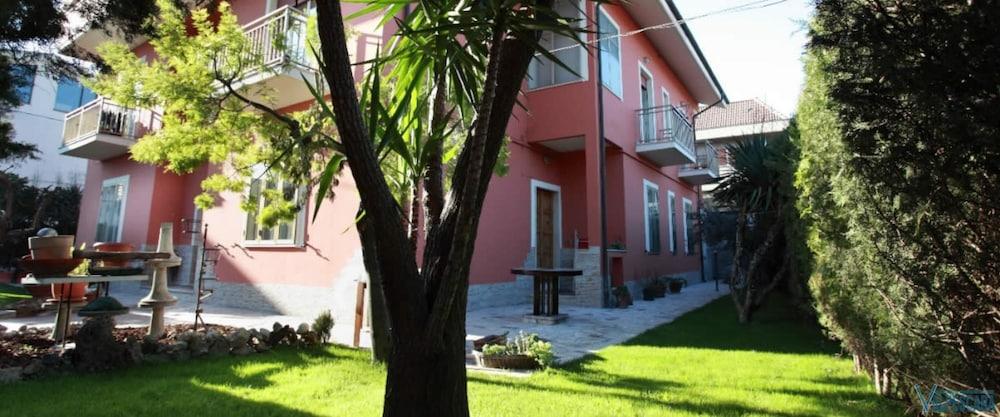 marini bedandbreakfast
