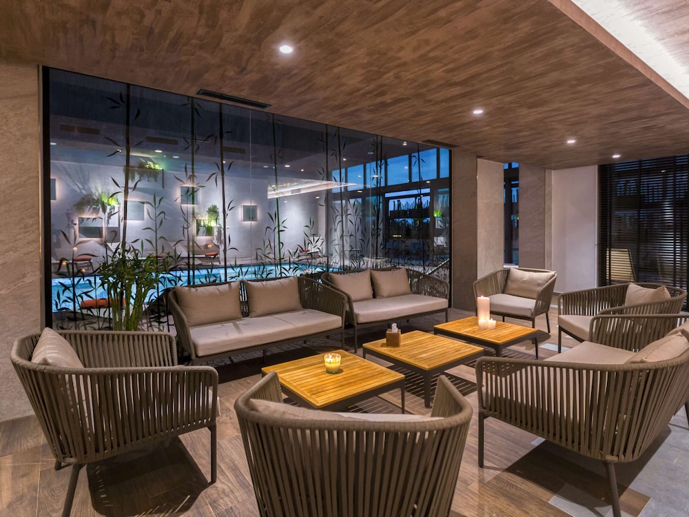 movenpick hotel du lac tunis