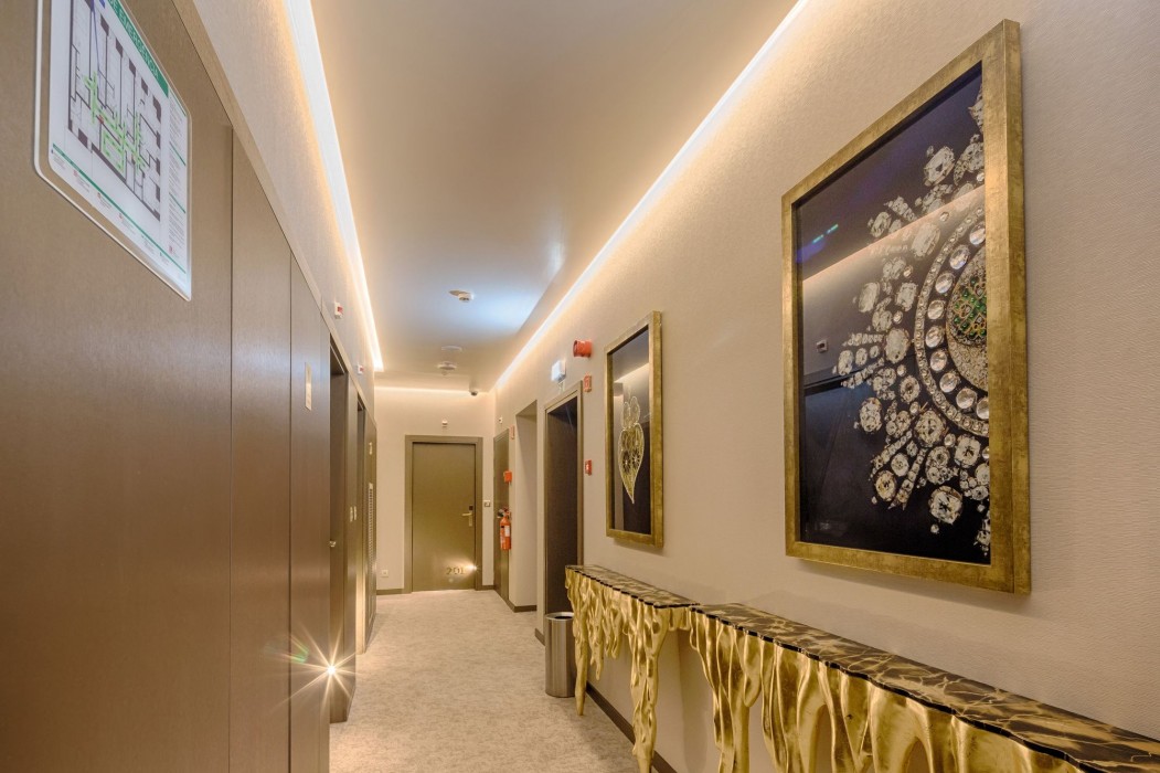 meraprime gold design hotel