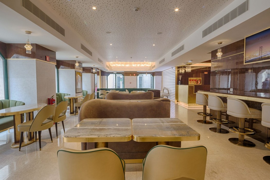 meraprime gold design hotel