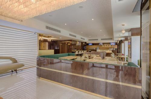 meraprime gold design hotel