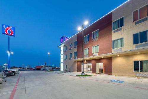 motel 6 fort worth tx north saginaw