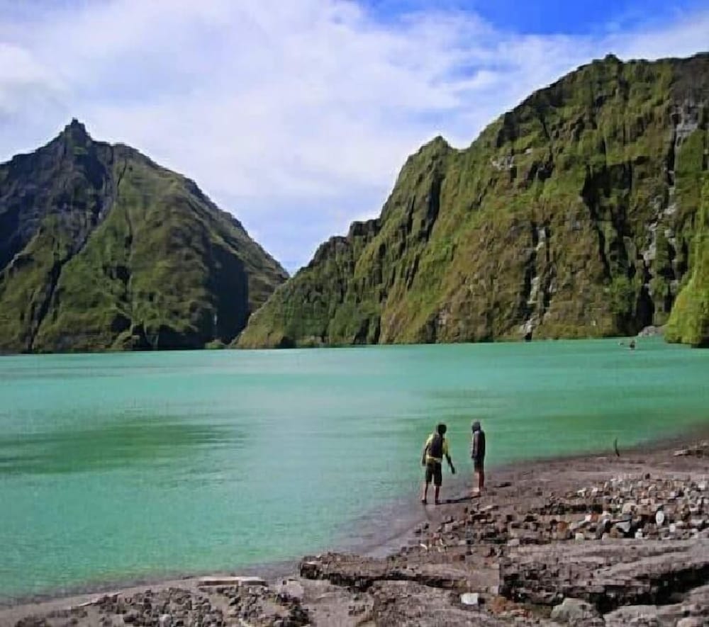 bognot lodge alvin bognot mt pinatubo guesthouse and tours