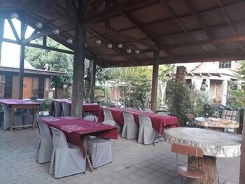 bognot lodge alvin bognot mt pinatubo guesthouse and tours