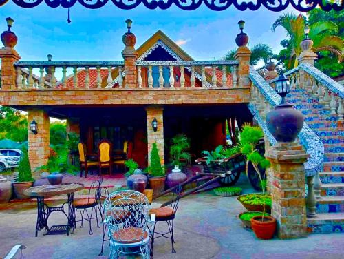 bognot lodge alvin bognot mt pinatubo guesthouse and tours