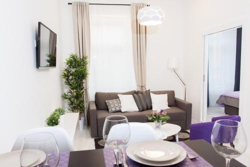 tesla boutique apartments and rooms