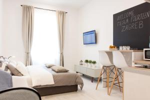 tesla boutique apartments and rooms