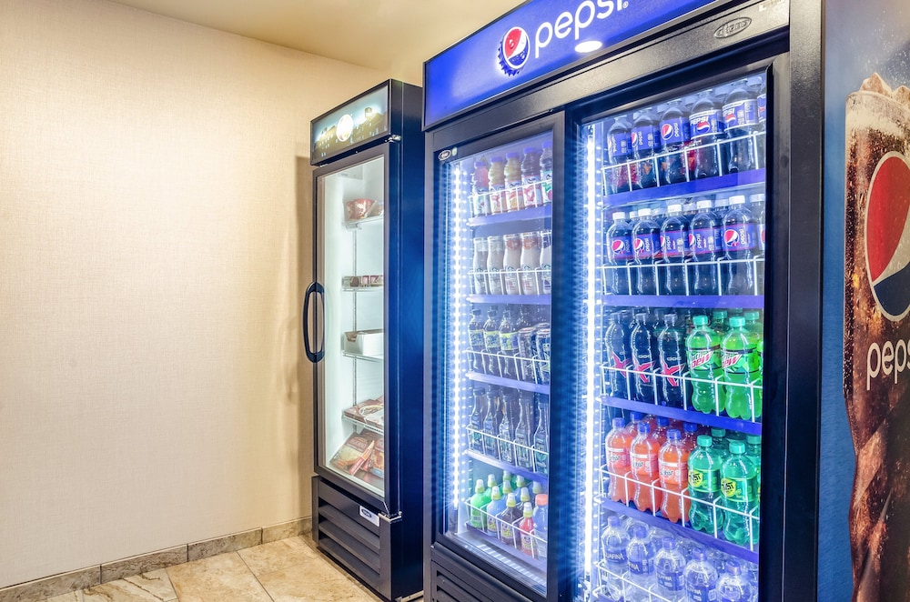 cobblestone inn and suites bridgeport