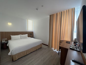 majestic premium hotel