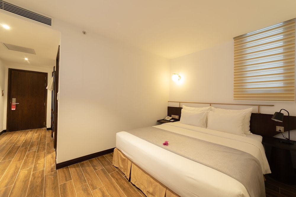 majestic premium hotel