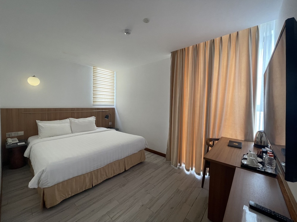 majestic premium hotel