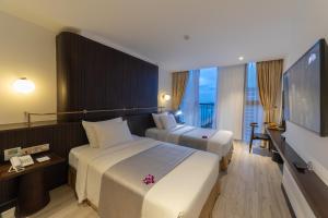 majestic premium hotel