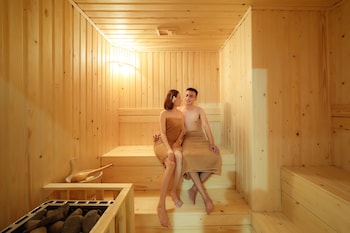 majestic premium hotel