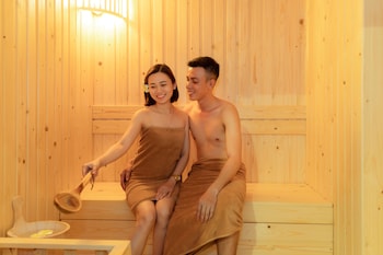 majestic premium hotel