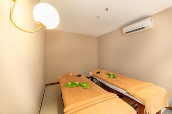 majestic premium hotel