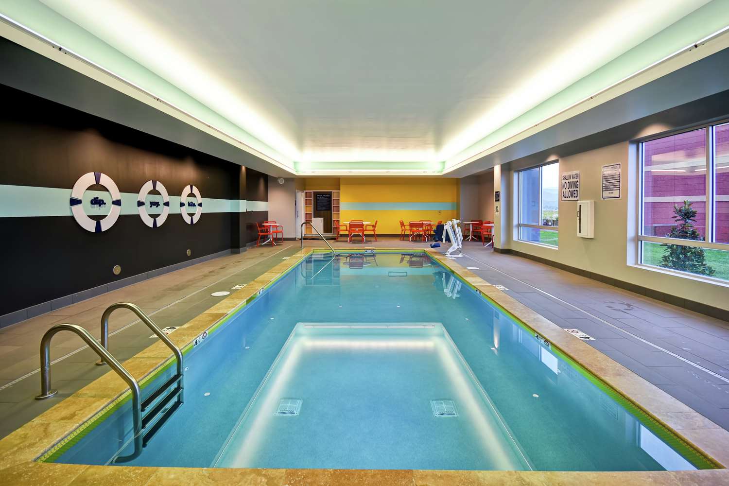 tru by hilton pigeon forge tn