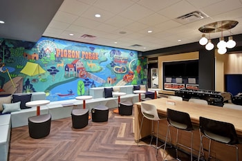 Tru By Hilton Pigeon Forge, Tn,Gatlinburg - Pigeon Forge>>Gatlinburg,3 star