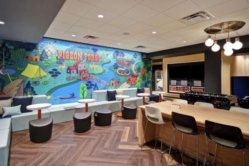 tru by hilton pigeon forge tn