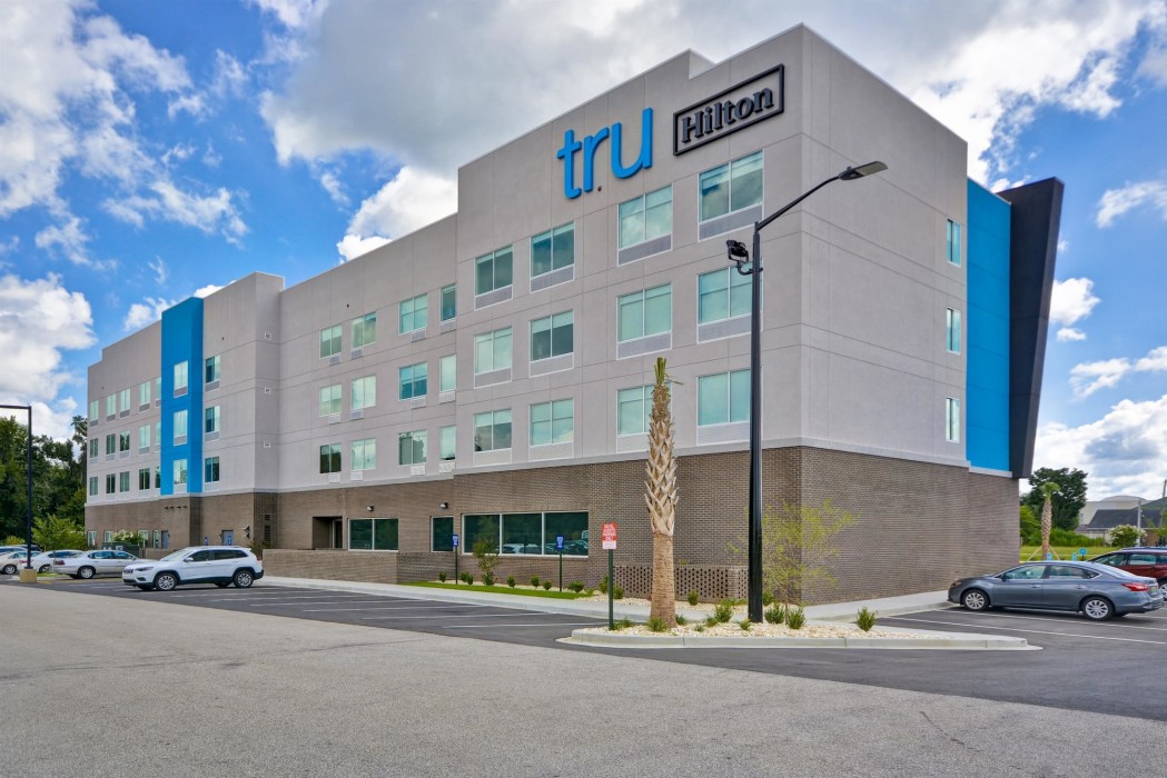 tru by hilton sumter