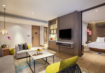 pullman ciawi vimala hills resort