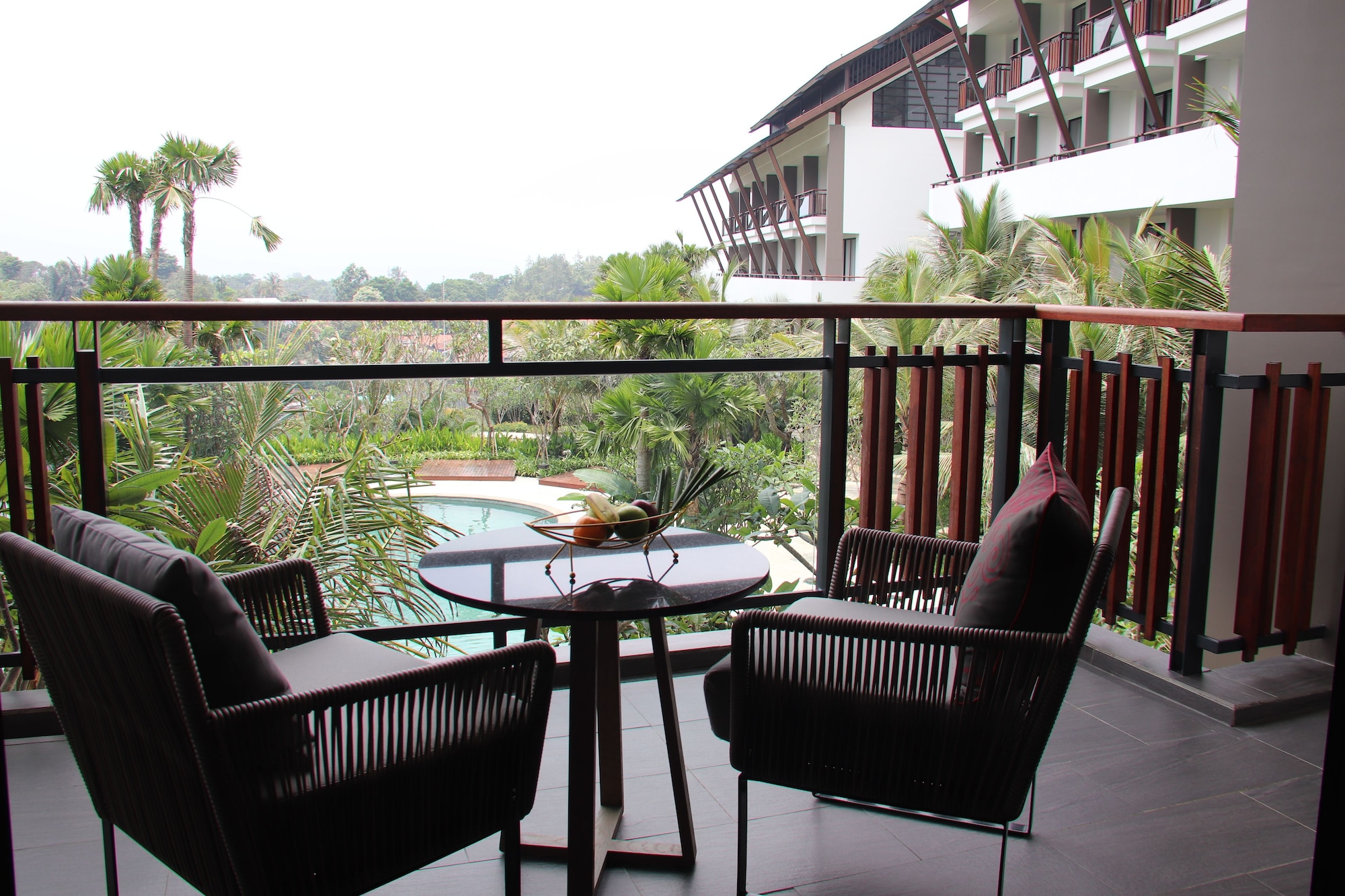 pullman ciawi vimala hills resort