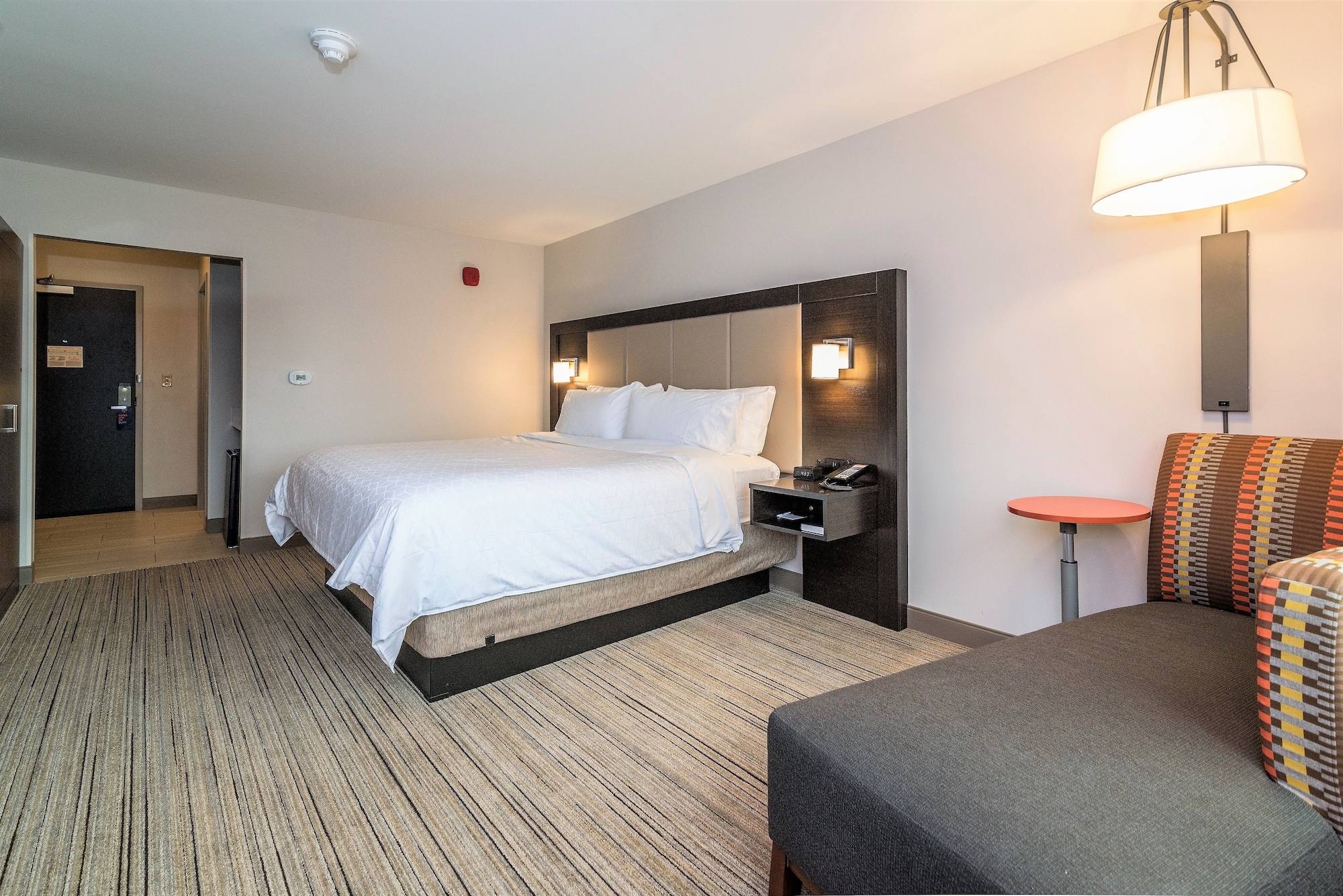 holiday inn express and suites allen park an ihg hotel