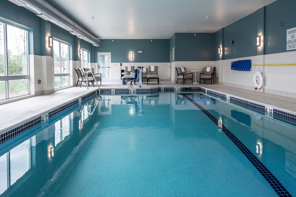 holiday inn express and suites allen park an ihg hotel